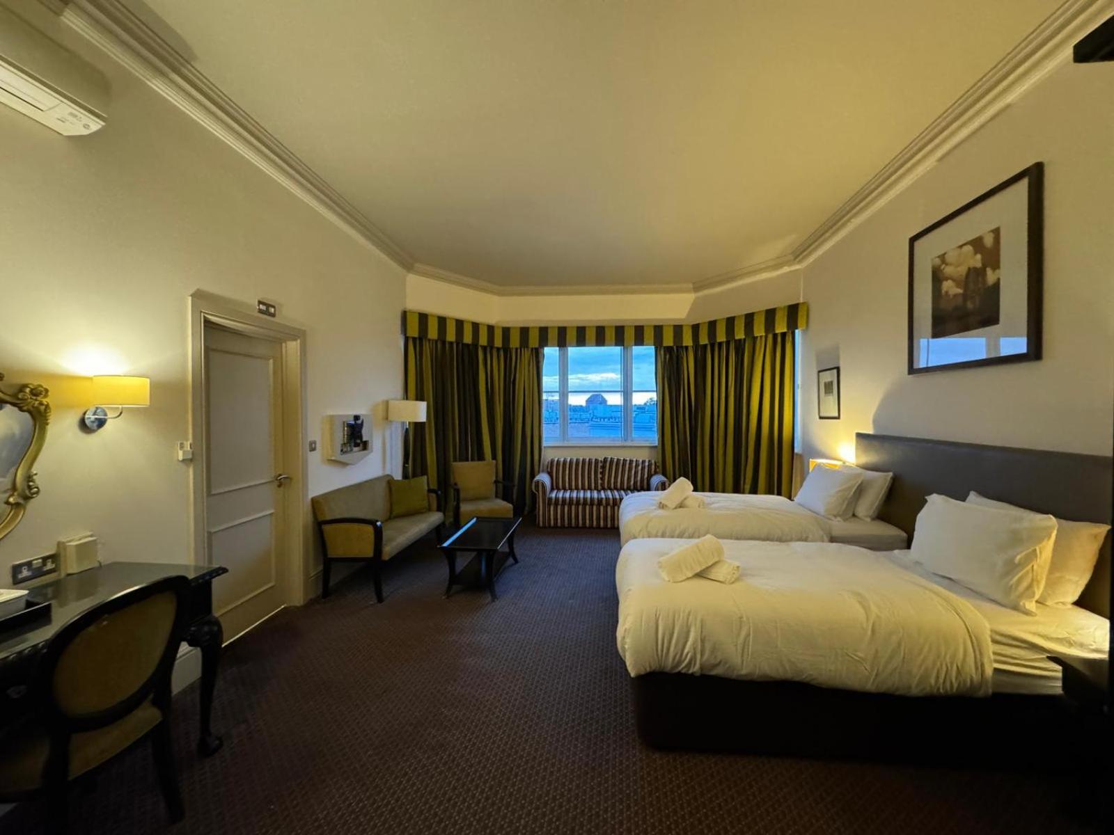 H & G Hotel Opposite Windsor Castle Zewnętrze zdjęcie